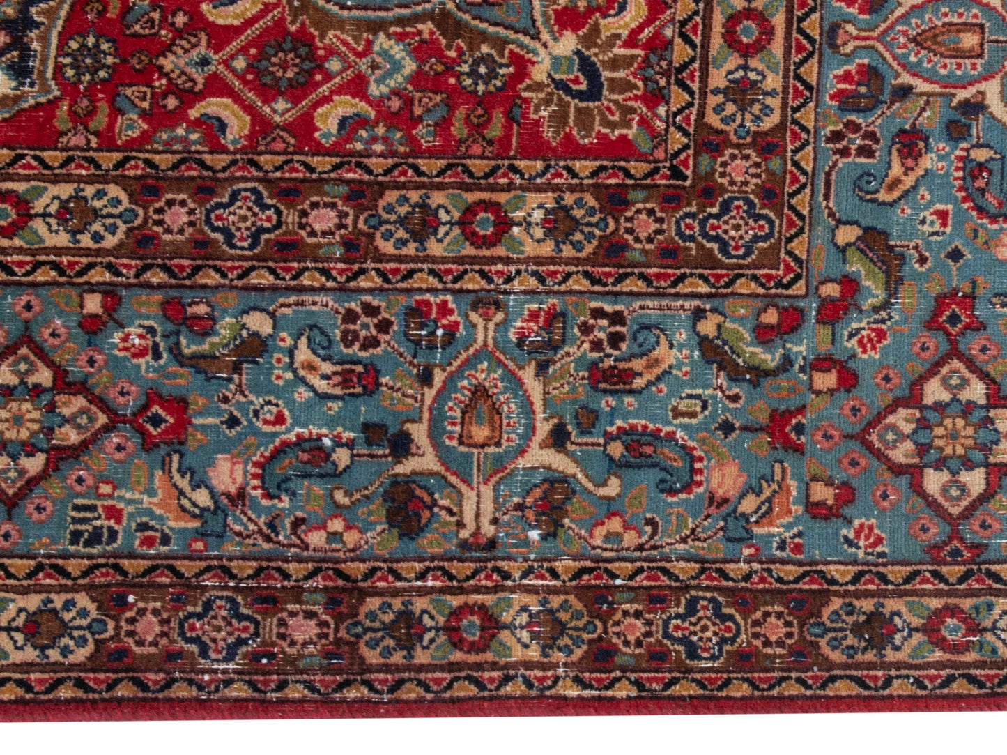 4391 - 8'6" x 11'10"