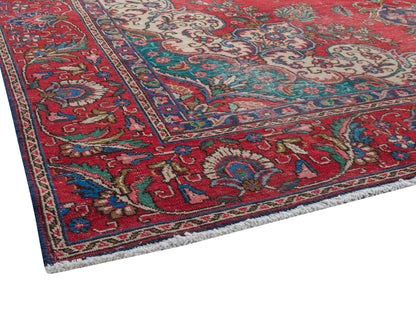 4396 - 9'2" x 11'10"