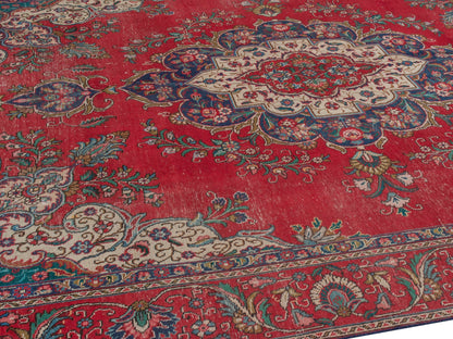 4396 - 9'2" x 11'10"