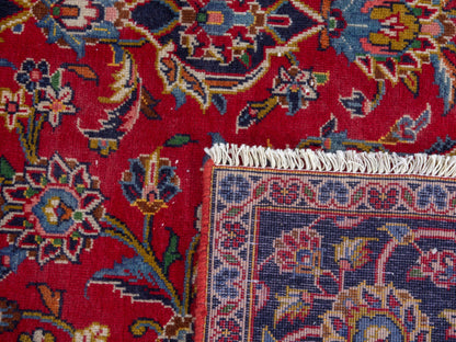 4398 - 7'3" x 10'10"