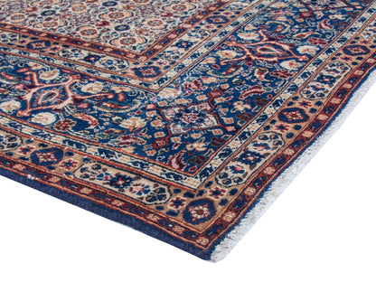 4399 - 9'11" x 13'6"