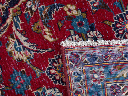 4404 - 9'8" x 13'11"