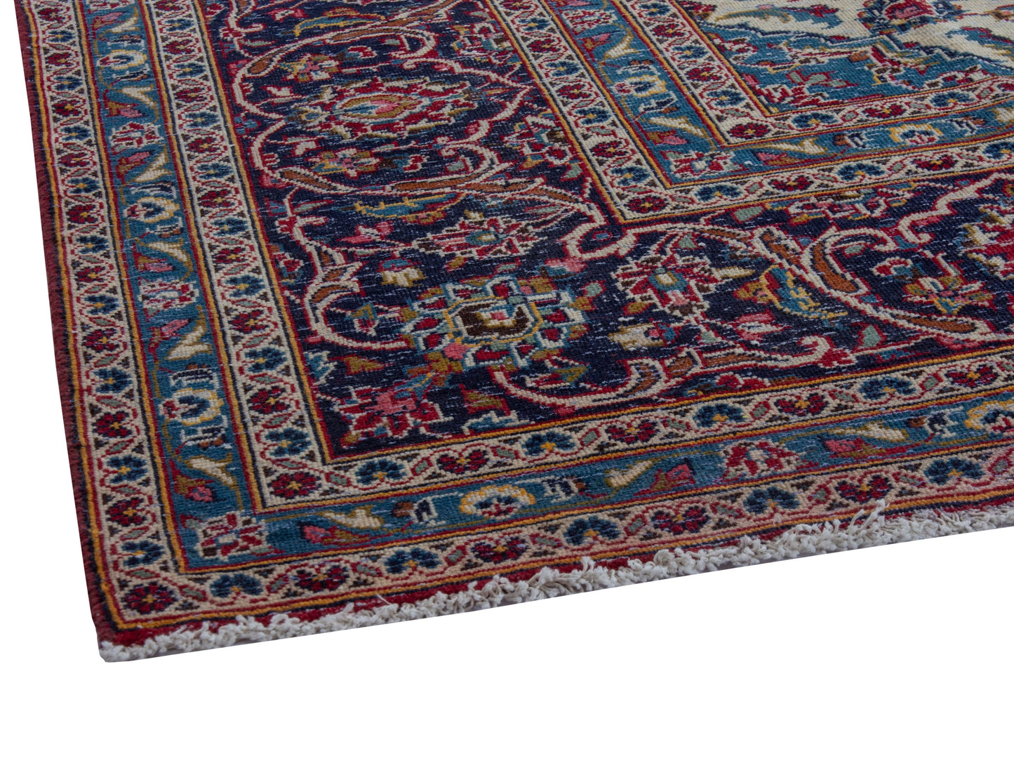 4404 - 9'8" x 13'11"