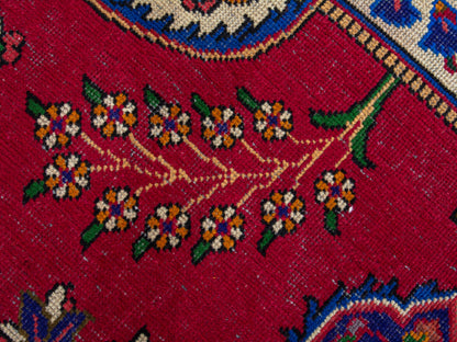 4408 - 9'8" x 10'10"