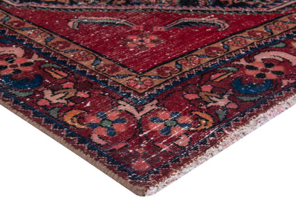 4409 - 6'11" x 10'3"