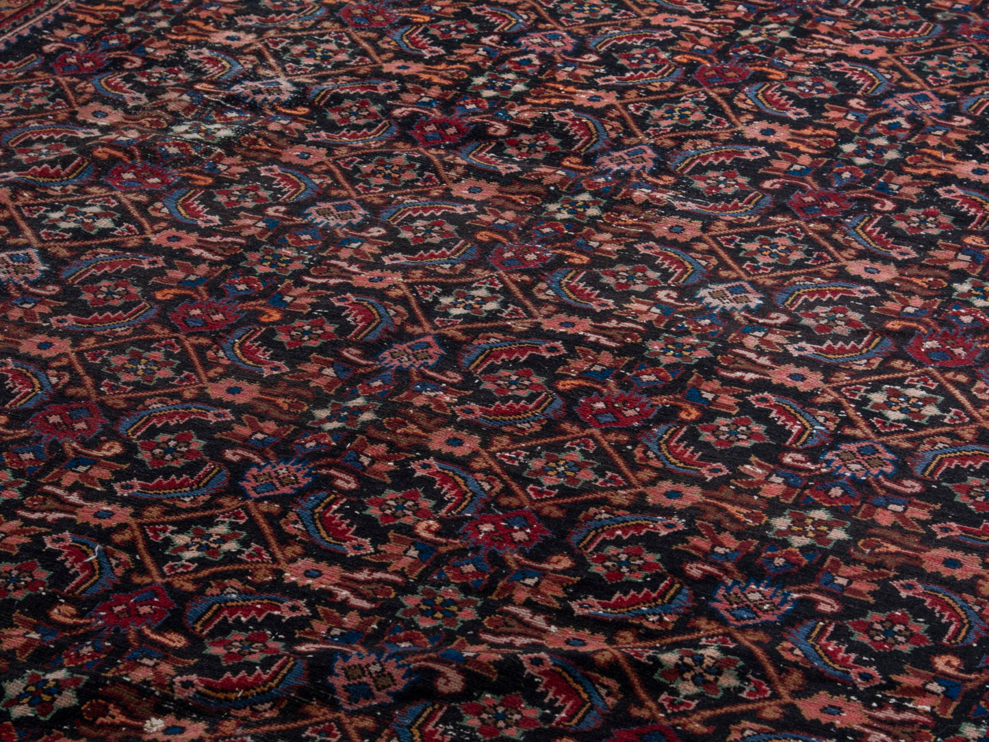 4409 - 6'11" x 10'3"