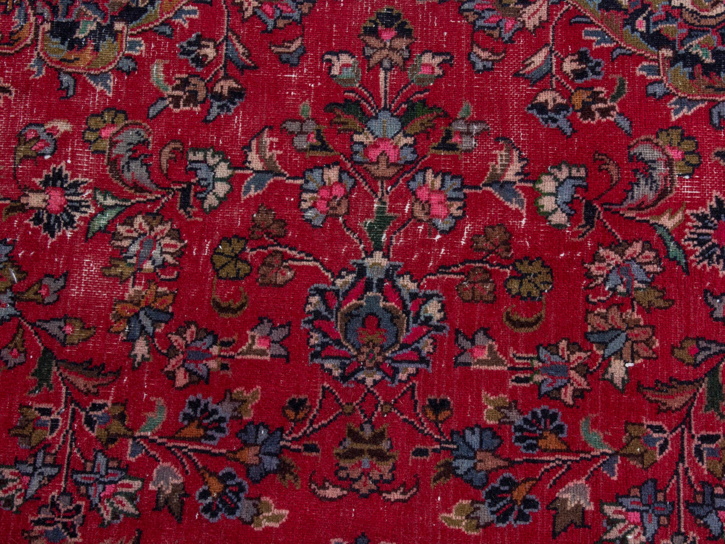 4410 - 9'8" x 12'11"