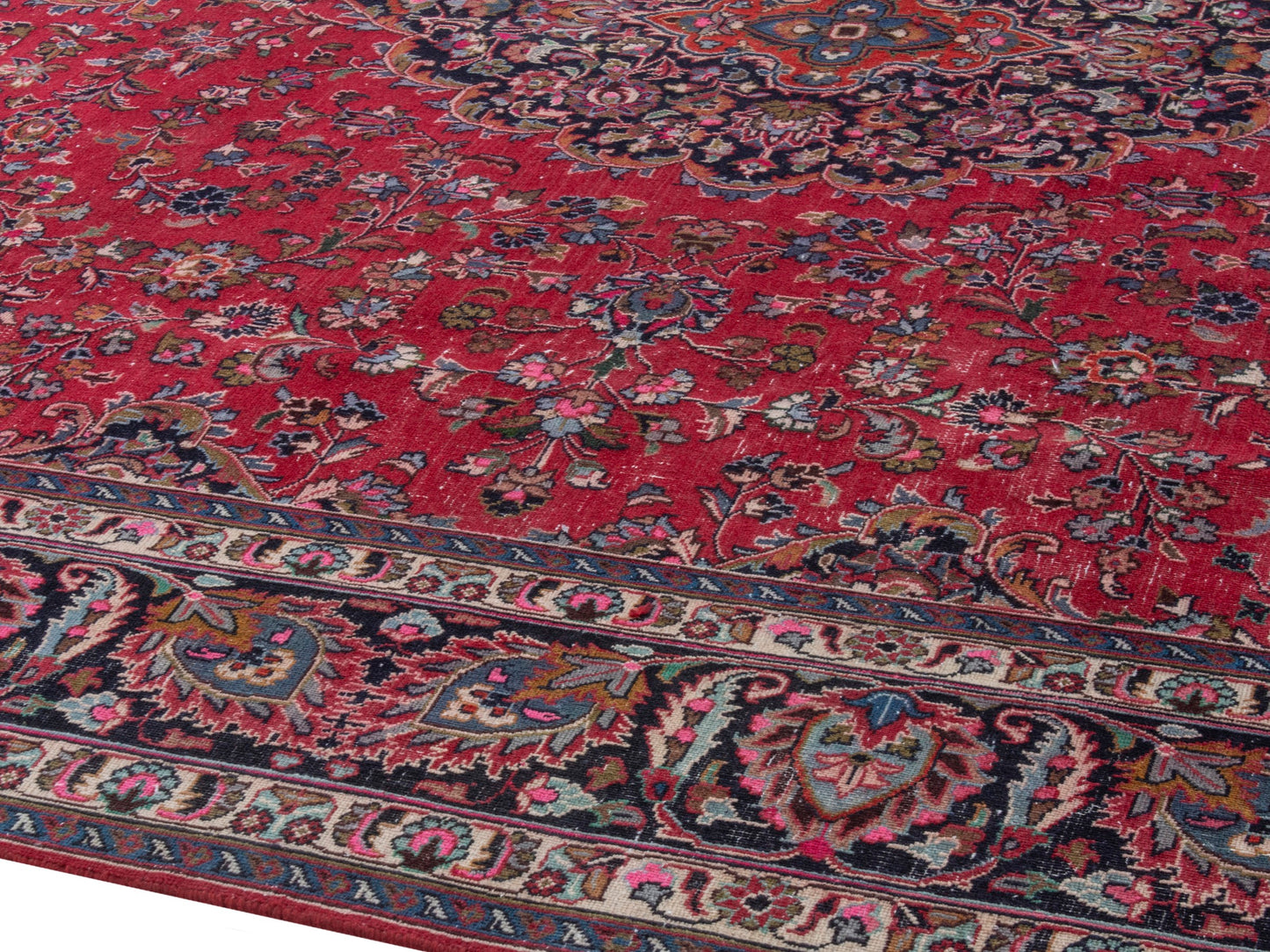 4410 - 9'8" x 12'11"