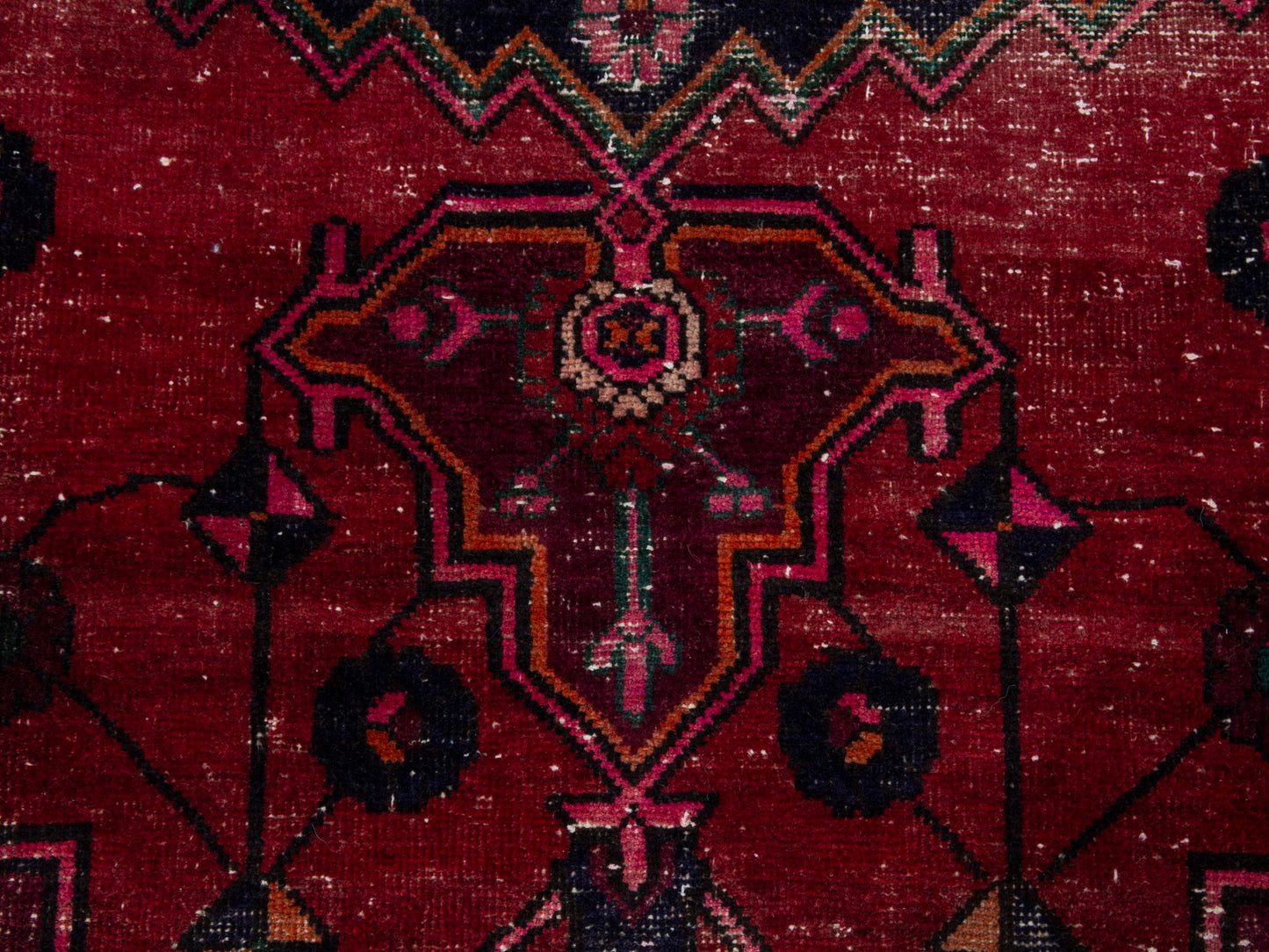 4411 - 6'11" x 9'11"