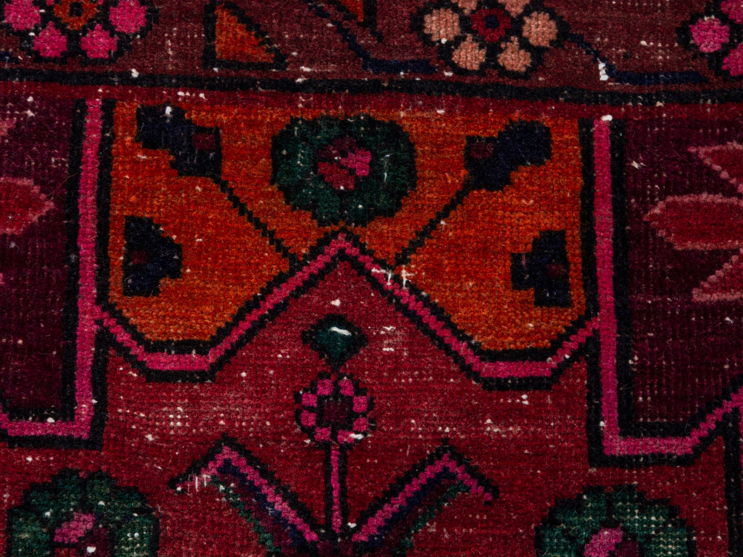 4411 - 6'11" x 9'11"