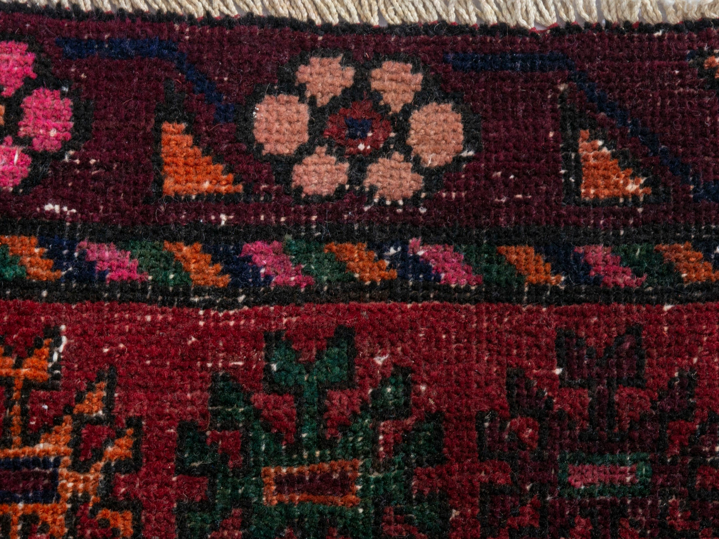 4411 - 6'11" x 9'11"