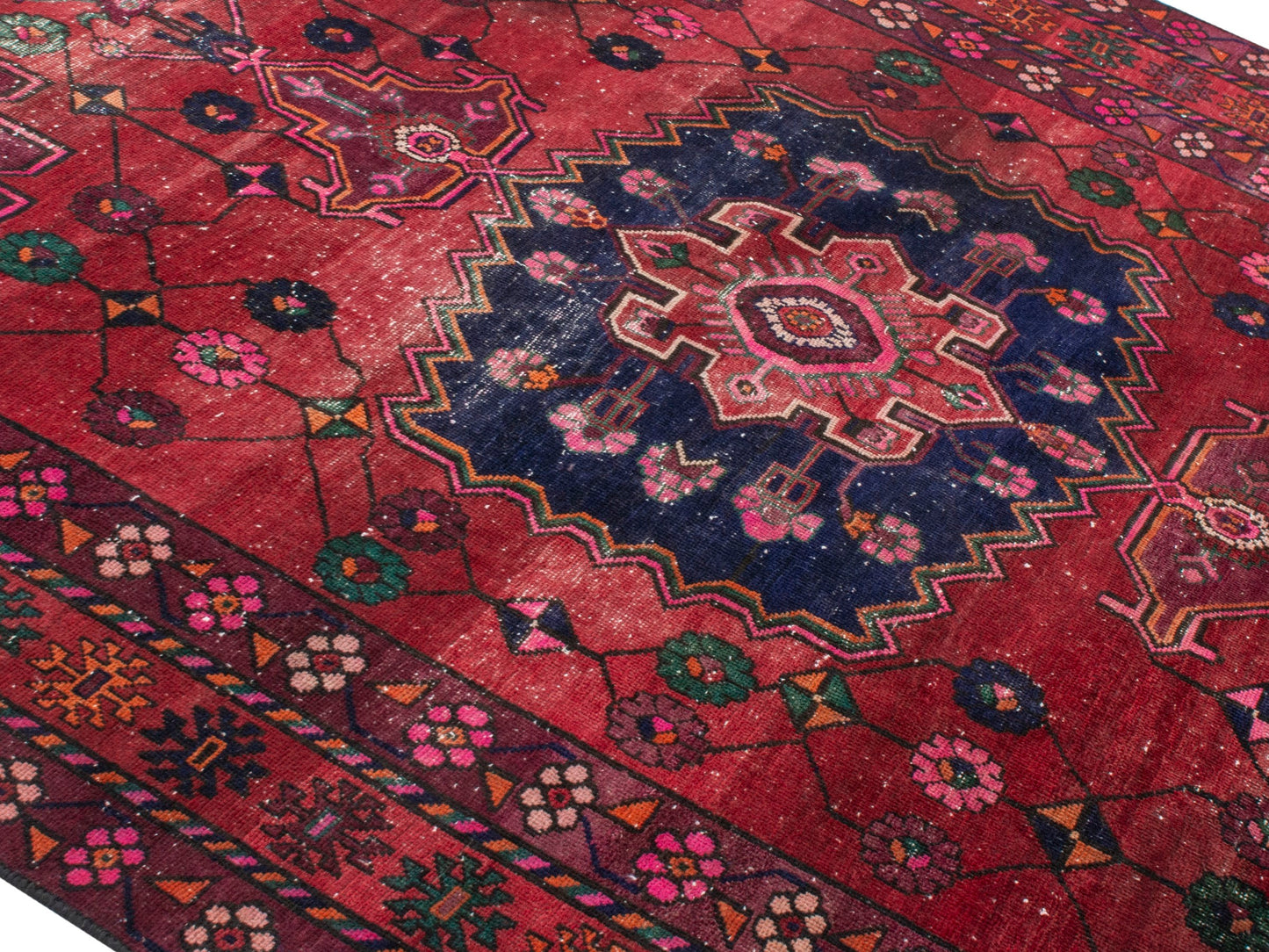 4411 - 6'11" x 9'11"