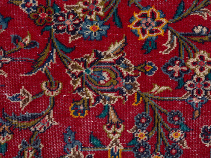 4420 - 9'10" x 13'3"