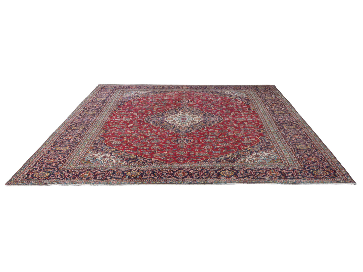 4420 - 9'10" x 13'3"