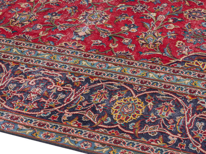 4420 - 9'10" x 13'3"