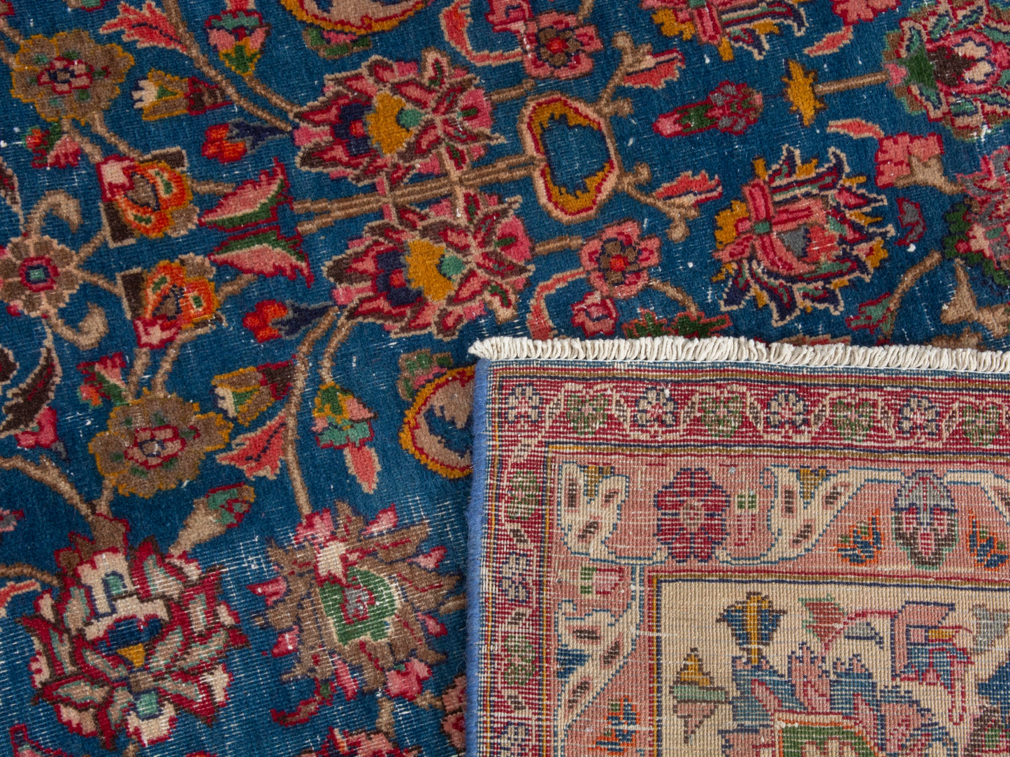 4424 - 9'6" x 12'10"