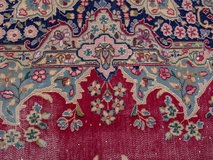 4426 - 10'1" x 13'7"