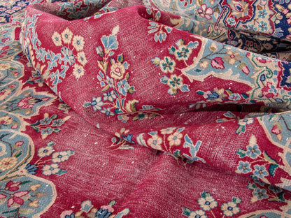 4426 - 10'1" x 13'7"