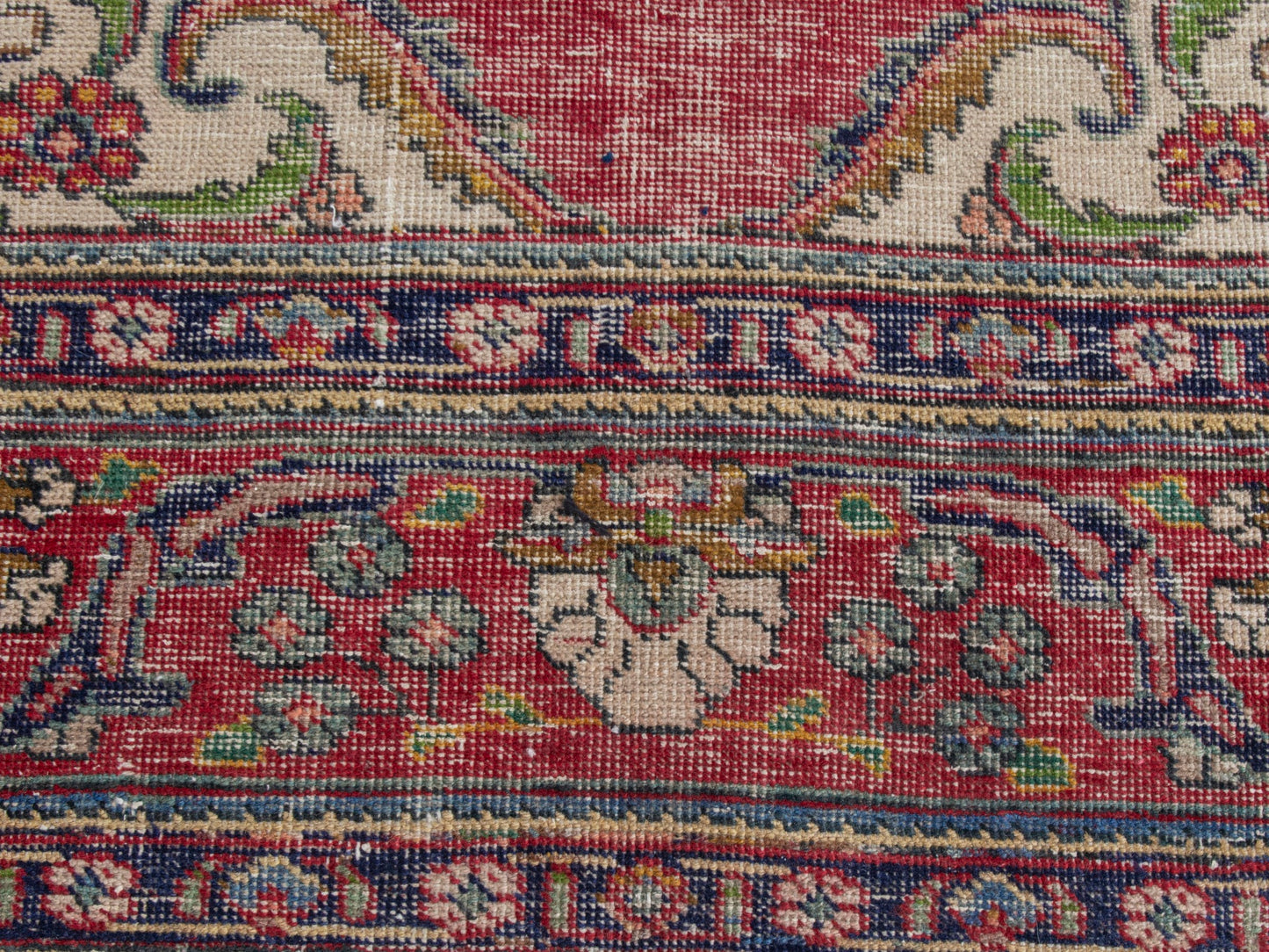 4431 - 7'10" x 11'2"