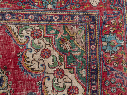 4431 - 7'10" x 11'2"