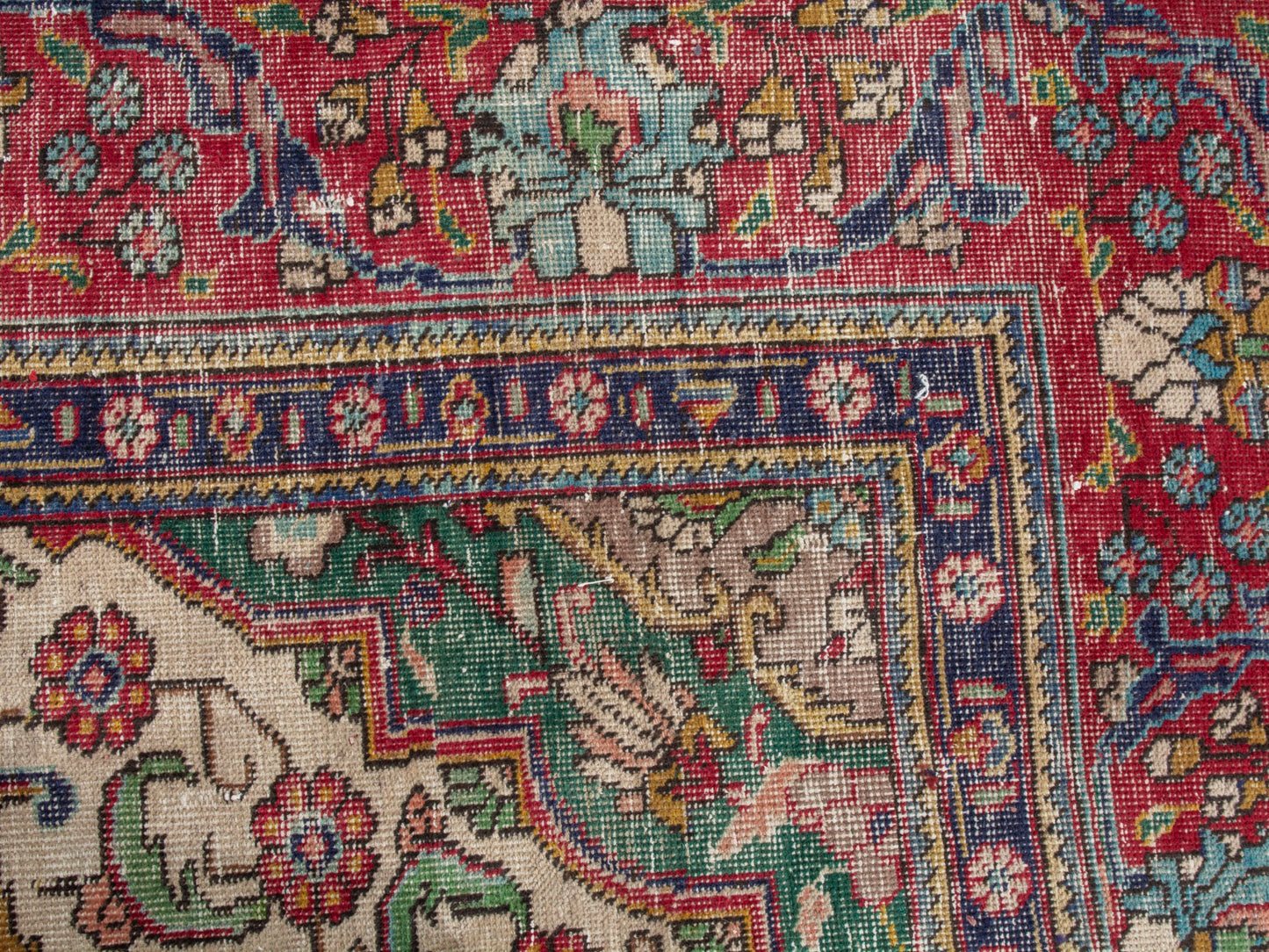 4431 - 7'10" x 11'2"