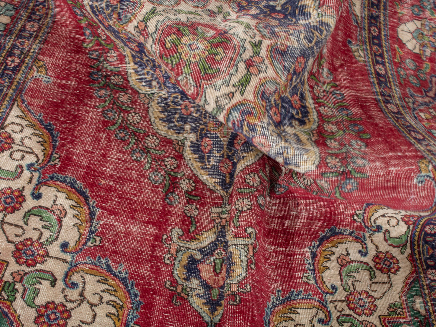 4431 - 7'10" x 11'2"