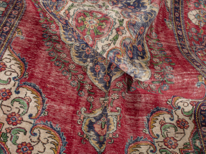 4431 - 7'10" x 11'2"