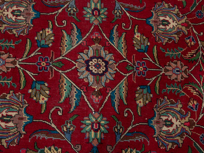 4435 - 9'10" x 13'1"