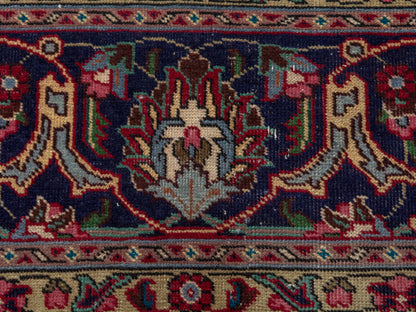 4435 - 9'10" x 13'1"