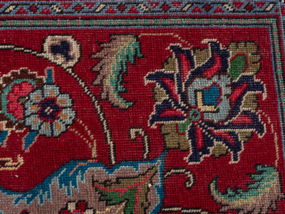 4435 - 9'10" x 13'1"