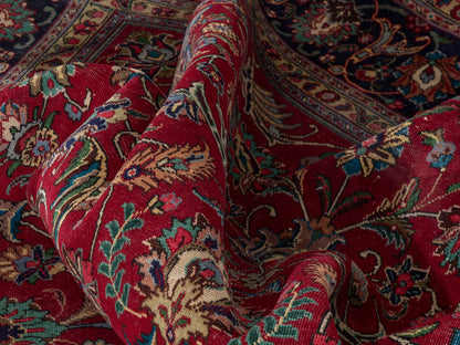 4435 - 9'10" x 13'1"