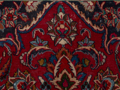 4437 - 10'1" x 12'8"