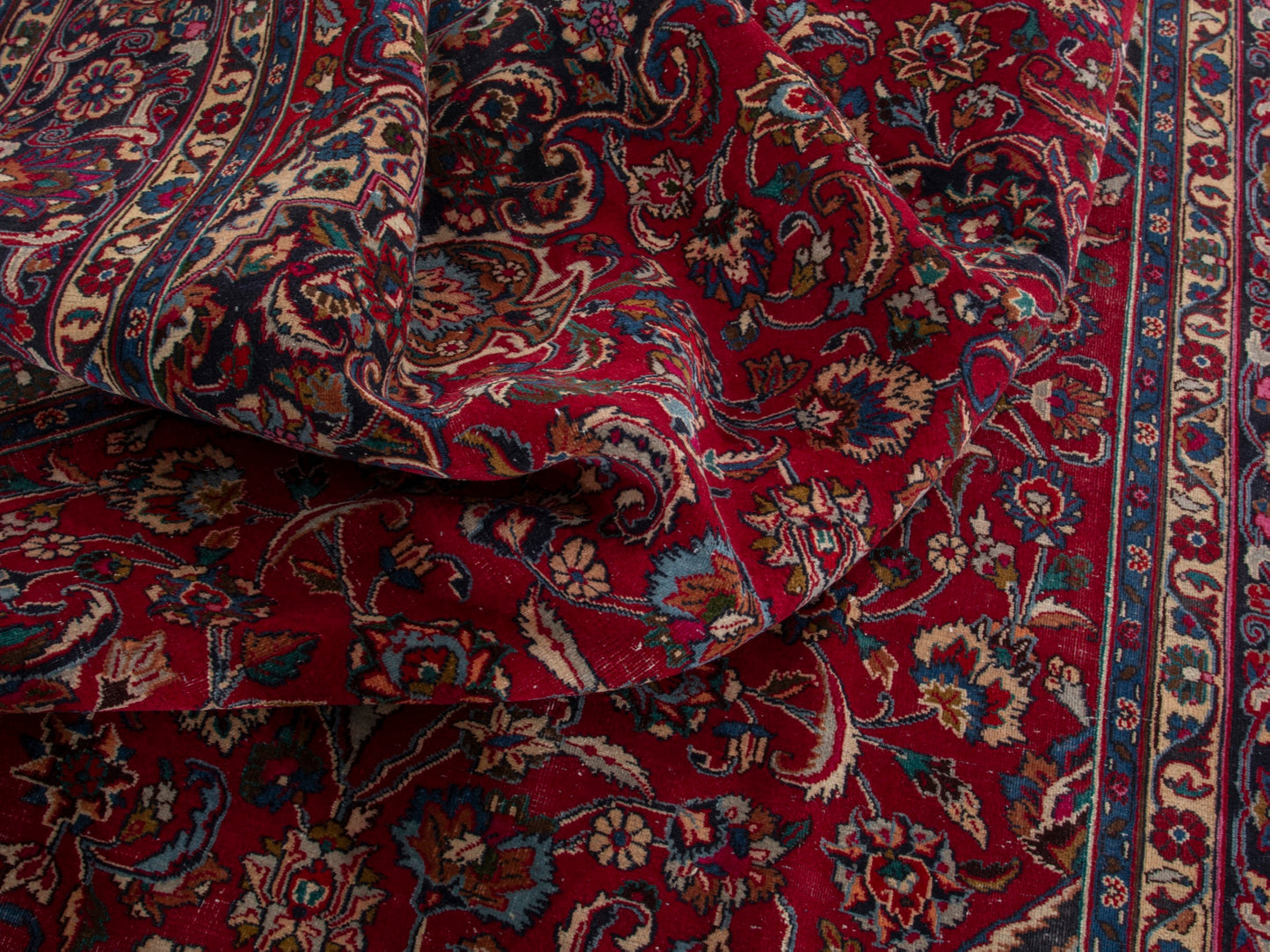 4437 - 10'1" x 12'8"