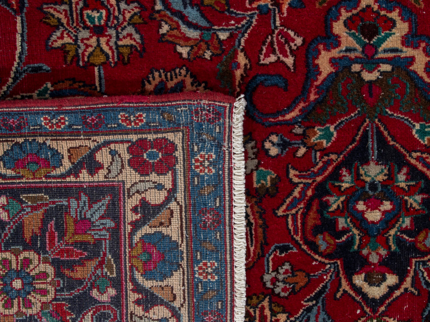 4437 - 10'1" x 12'8"