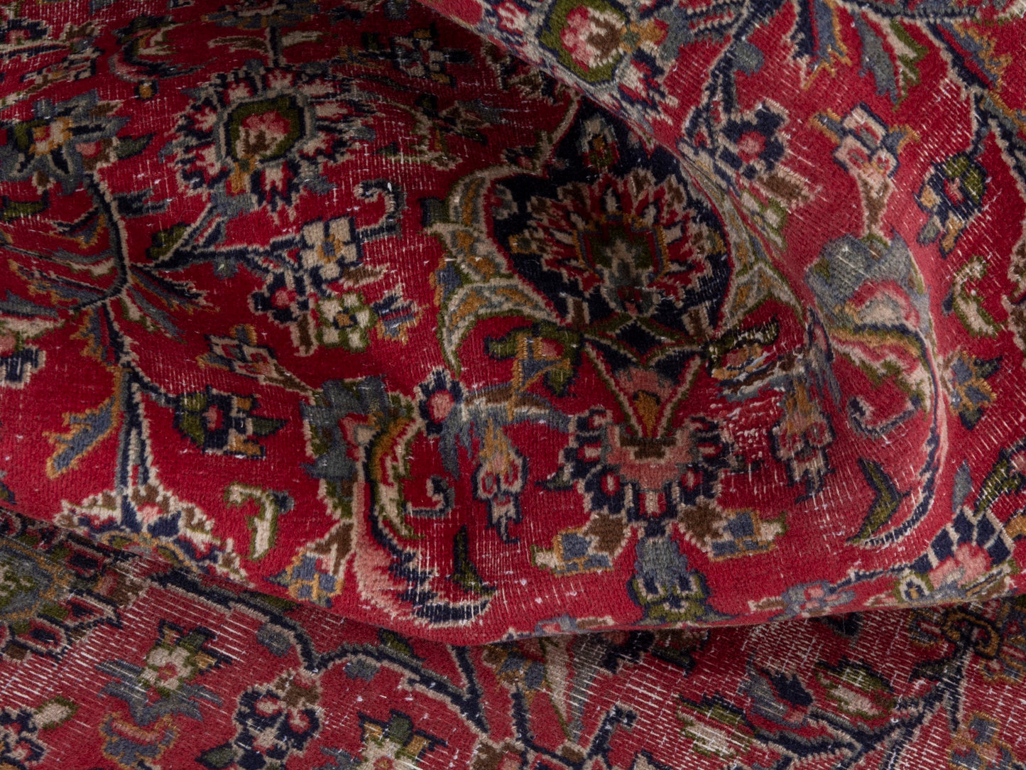 4445 - 6'11" x 10'6"