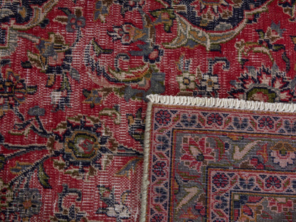 4445 - 6'11" x 10'6"