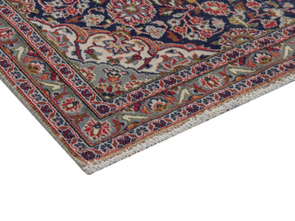 4445 - 6'11" x 10'6"