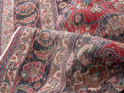 4450 - 9'10" x 13'1"