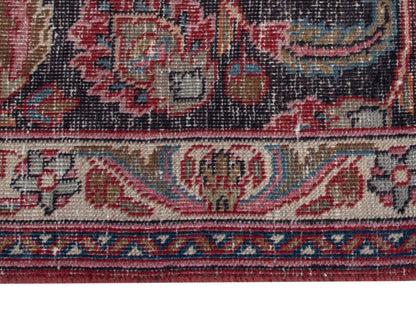 4450 - 9'10" x 13'1"