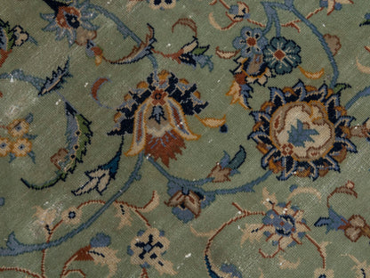 4452 - 10'4" x 13'9"