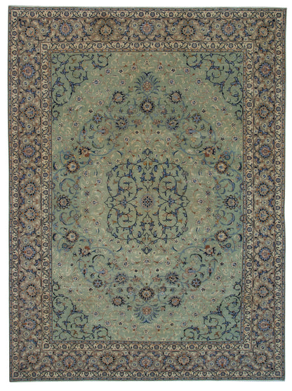 4452 - 10'4" x 13'9"