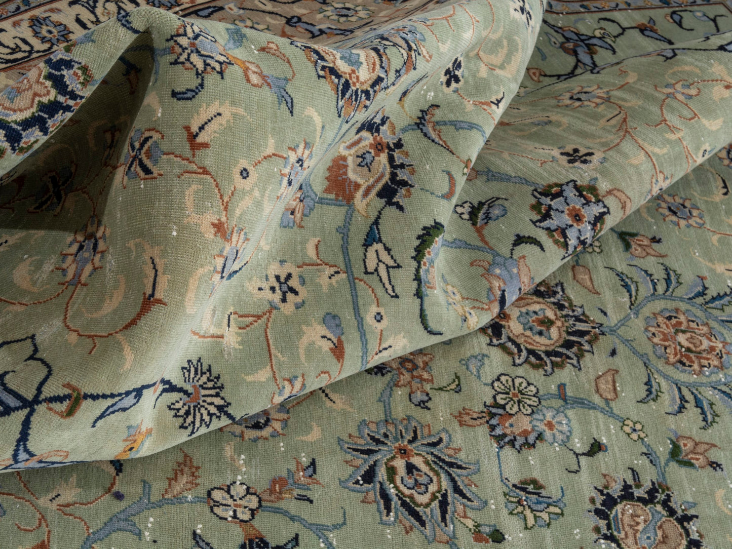 4452 - 10'4" x 13'9"