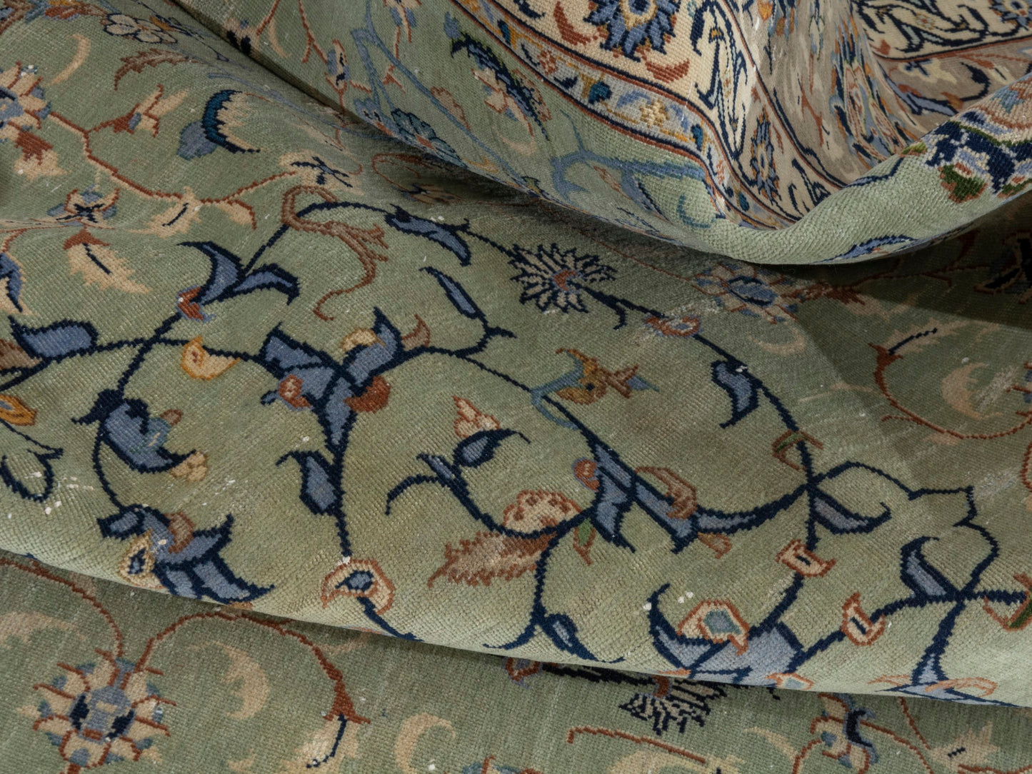 4452 - 10'4" x 13'9"