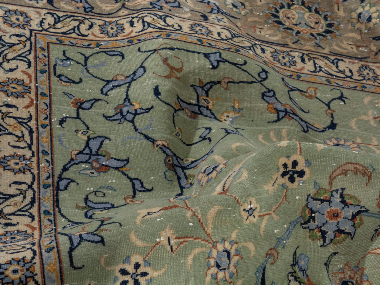 4452 - 10'4" x 13'9"