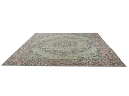 4452 - 10'4" x 13'9"