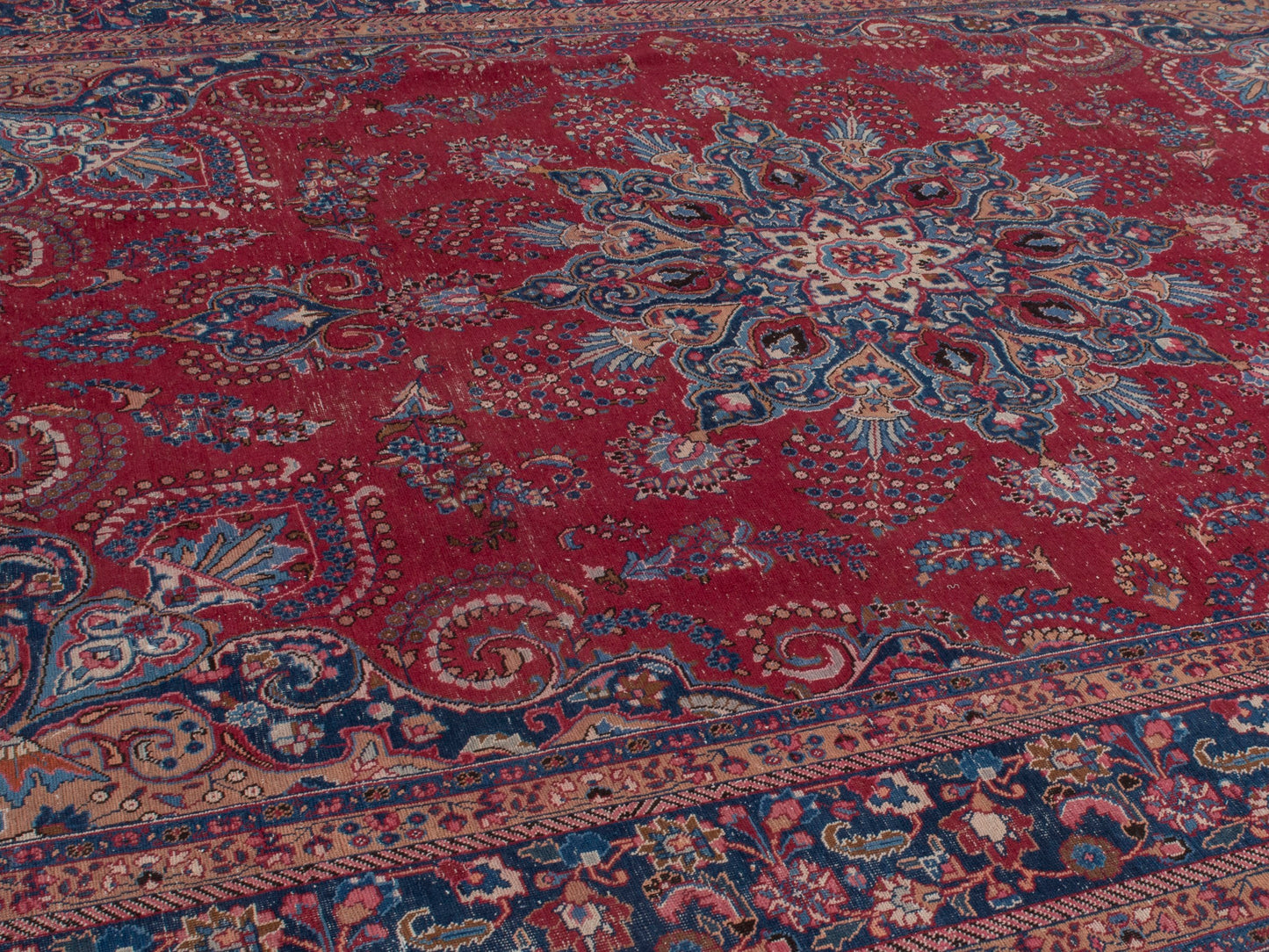 4453 - 9'9" x 12'10"