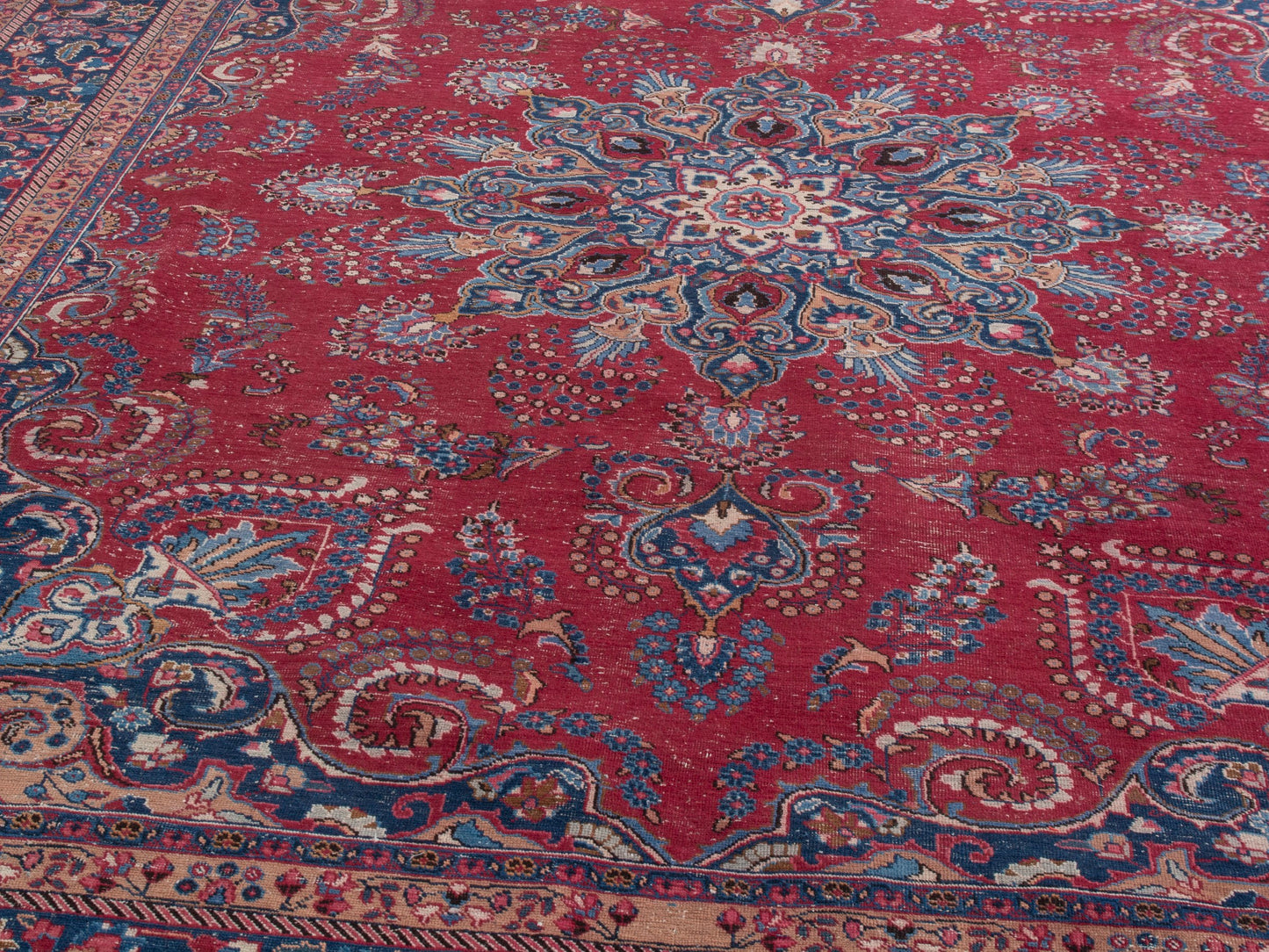 4453 - 9'9" x 12'10"