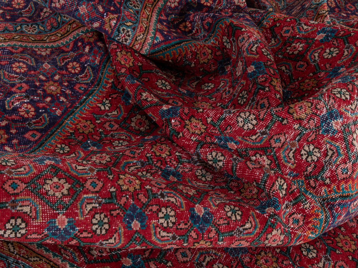 4459 - 9'10" x 12'6"