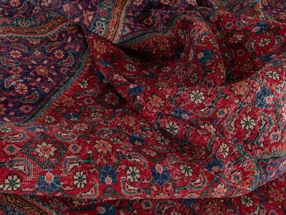 4459 - 9'10" x 12'6"