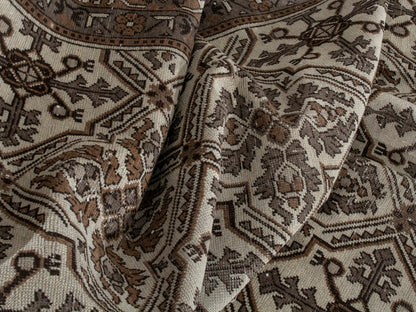 4460 - 7'10" x 10'11"